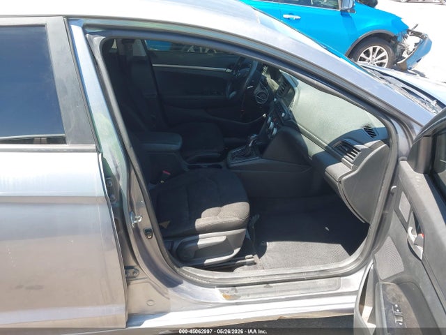 Hyundai ELANTRA SE 2019 KMHD74LF4KU852573 Image 5