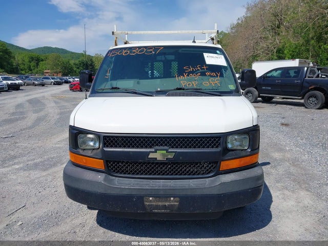 45063037 :رقم المزاد ، 1GCWGFFF6F1106430 vin ، 2015 Chevrolet Express 2500 Work Van مزاد بيع
