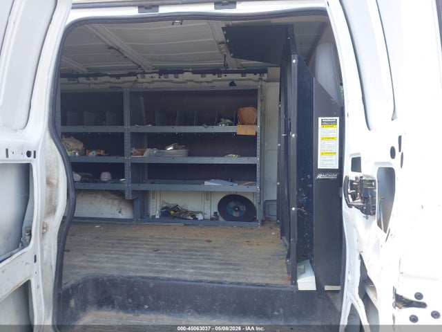 45063037 :رقم المزاد ، 1GCWGFFF6F1106430 vin ، 2015 Chevrolet Express 2500 Work Van مزاد بيع