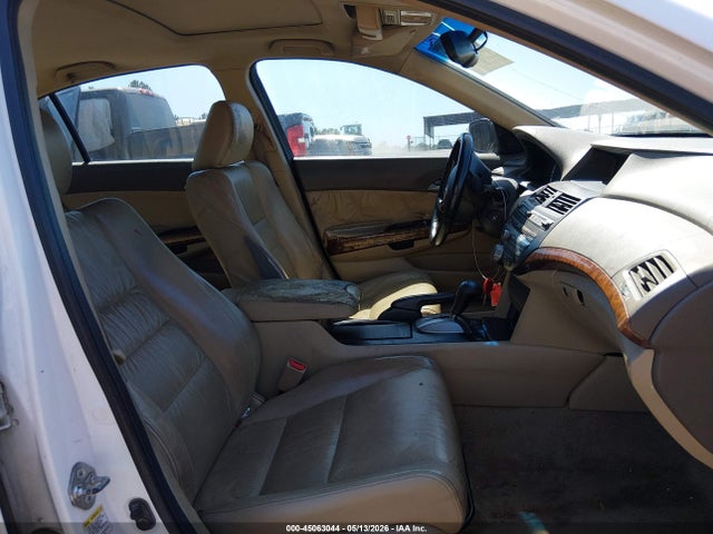 45063044 :رقم المزاد ، 1HGCP2F88AA137041 vin ، 2010 Honda Accord 2.4 Ex-l مزاد بيع