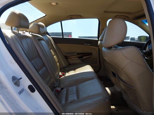 45063044 :رقم المزاد ، 1HGCP2F88AA137041 vin ، 2010 Honda Accord 2.4 Ex-l مزاد بيع