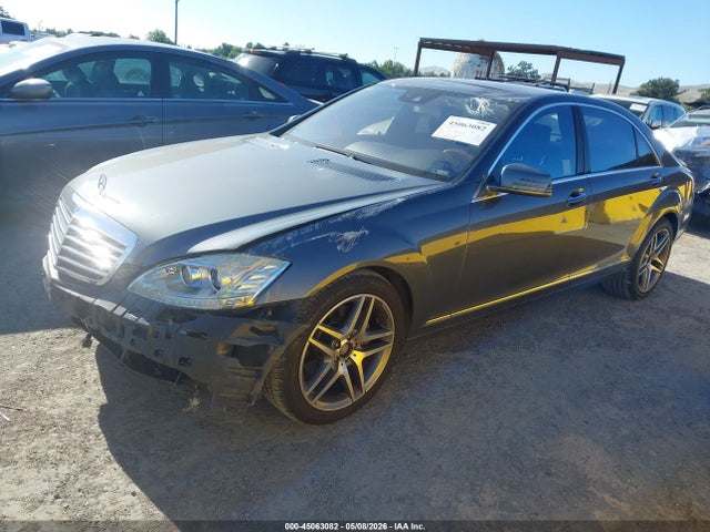 2010 Mercedes-benz S 550 მანქანა იყიდება აუქციონზე, vin: WDDNG7BBXAA329086, აუქციონის ნომერი: 45063082