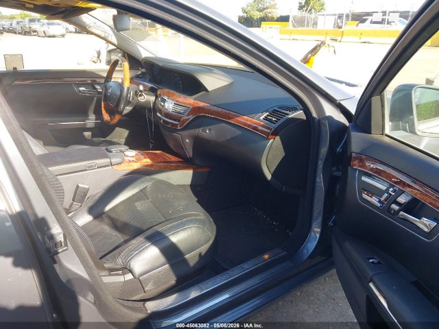 2010 Mercedes-benz S 550 მანქანა იყიდება აუქციონზე, vin: WDDNG7BBXAA329086, აუქციონის ნომერი: 45063082