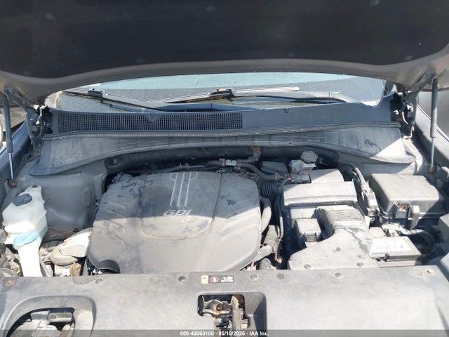5XYPGDA57GG089856 KIA Sorento 3.3l Lx