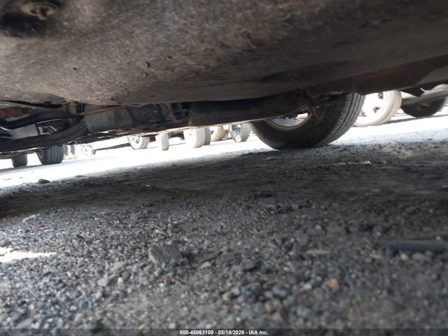 5XYPGDA57GG089856 KIA Sorento 3.3l Lx