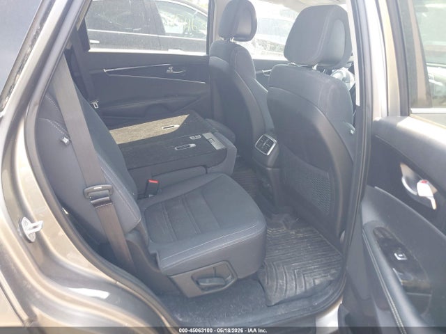 5XYPGDA57GG089856 KIA Sorento 3.3l Lx