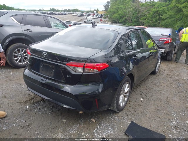 45063128 :رقم المزاد ، 5YFVPMAEXMP230675 vin ، 2021 Toyota Corolla Le مزاد بيع