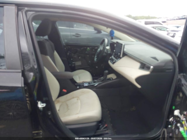 45063128 :رقم المزاد ، 5YFVPMAEXMP230675 vin ، 2021 Toyota Corolla Le مزاد بيع
