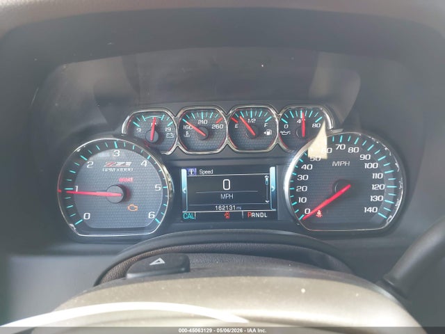 Продаж на аукціоні авто 2018 Chevrolet Suburban Lt, vin: 1GNSKHKC4JR137648, номер лоту: 45063129