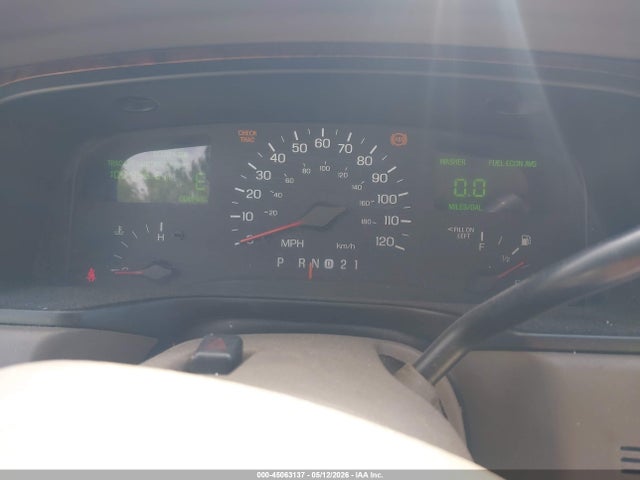 Aukcja sprzedaży 1998 Lincoln Town Car Signature, vin: 1LNFM82W0WY723187, numer aukcji: 45063137