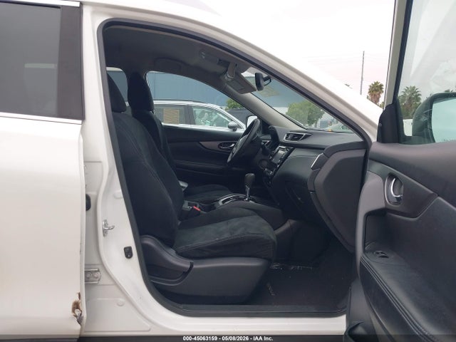 5N1AT2MM7GC852368 Nissan ROGUE SV