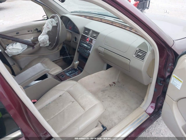 1998 Mercedes-benz C 230 მანქანა იყიდება აუქციონზე, vin: WDBHA23G8WA638471, აუქციონის ნომერი: 45063175