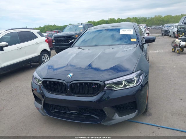 45063179 :رقم المزاد ، WBSJF0C5XJB282835 vin ، 2018 Bmw M5 مزاد بيع