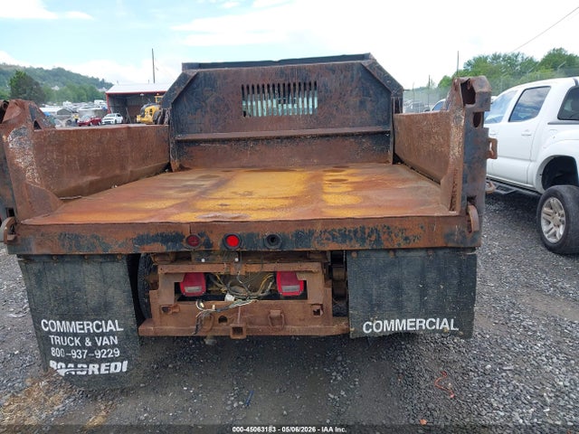 Auction sale of the 2002 Chevrolet Silverado 3500 Chassis Ls, vin: 1GBJK34182E233511, lot number: 45063183