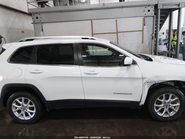 1C4PJMCB8GW215133 Jeep Cherokee Latitude
