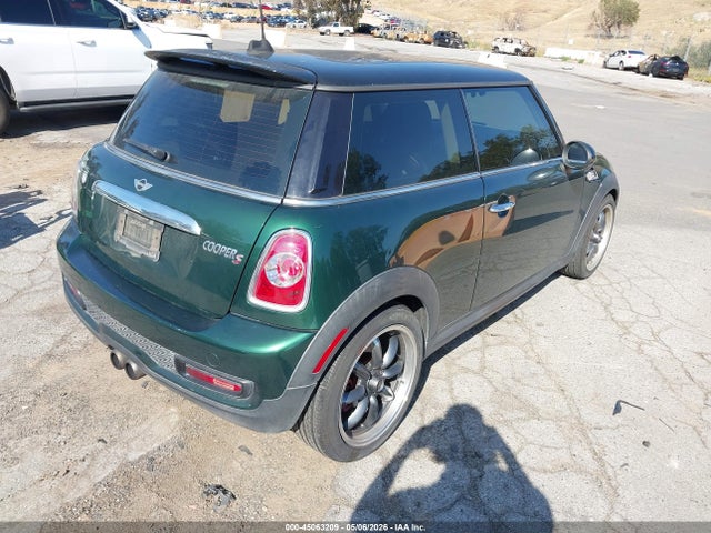 Продажа на аукционе авто 2011 Mini Cooper S, vin: WMWSV3C56BTY24540, номер лота: 45063209