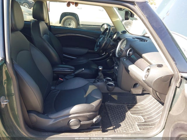 Продажа на аукционе авто 2011 Mini Cooper S, vin: WMWSV3C56BTY24540, номер лота: 45063209