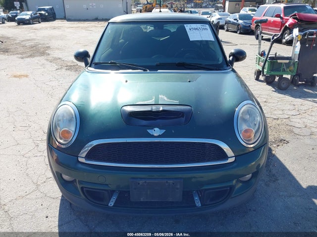 Продажа на аукционе авто 2011 Mini Cooper S, vin: WMWSV3C56BTY24540, номер лота: 45063209
