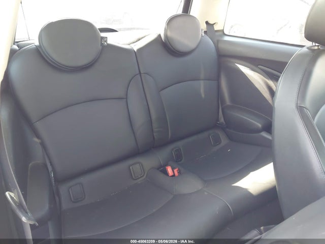Продажа на аукционе авто 2011 Mini Cooper S, vin: WMWSV3C56BTY24540, номер лота: 45063209