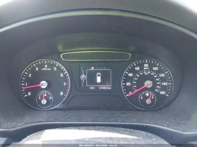 5XYPG4A58HG194813 KIA Sorento 3.3l Lx
