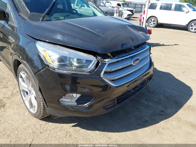 Продажа на аукционе авто 2018 Ford Escape Titanium, vin: 1FMCU9J96JUA42830, номер лота: 45063231