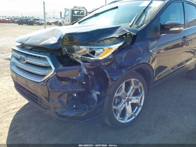 Продажа на аукционе авто 2018 Ford Escape Titanium, vin: 1FMCU9J96JUA42830, номер лота: 45063231