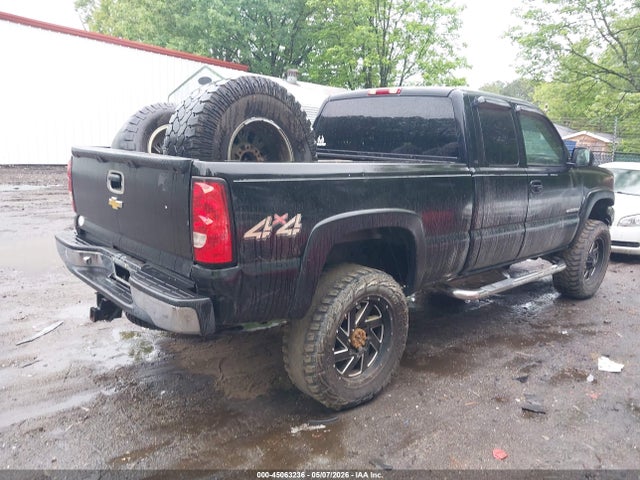 Продажа на аукционе авто 2003 Chevrolet Silverado 2500hd Ls, vin: 1GCHK29G53E330572, номер лота: 45063236