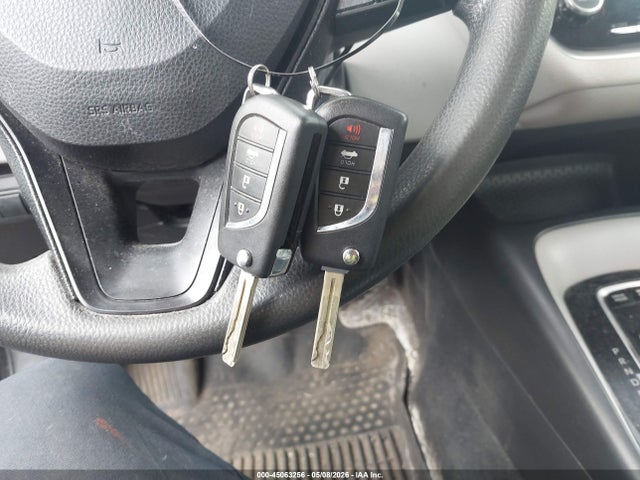 Продажа на аукционе авто 2023 Toyota Corolla Hybrid Le, vin: JTDBCMFE5P3001972, номер лота: 45063256