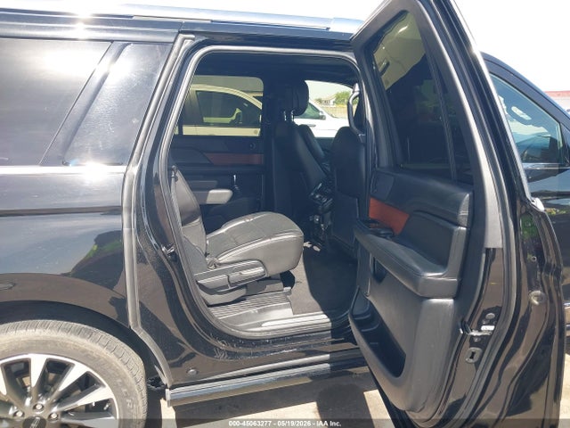 5LMJJ3HT8JEL08113 Lincoln Navigator L Select