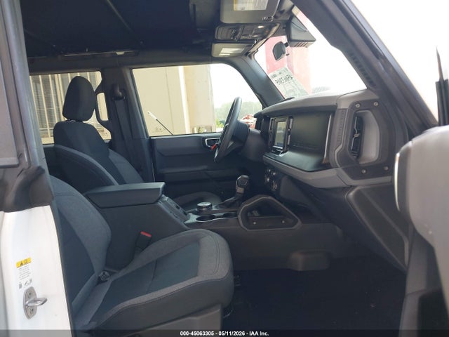 Продажа на аукционе авто 2022 Ford Bronco, vin: 1FMEE5DP2NLA73612, номер лота: 45063305
