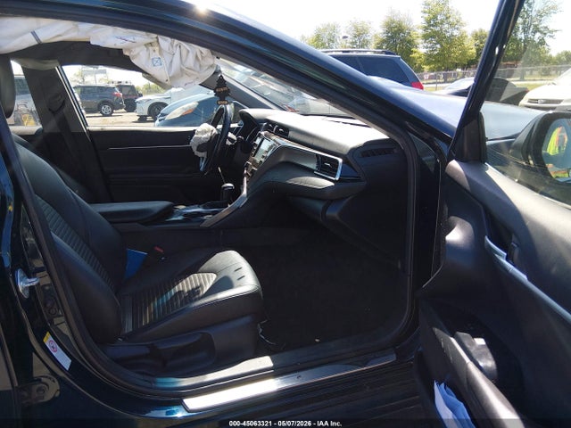 2018 Toyota Camry Se მანქანა იყიდება აუქციონზე, vin: JTNB11HK2J3019517, აუქციონის ნომერი: 45063321