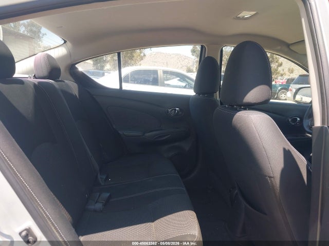 3N1CN7AP7EL803419 Nissan Versa 1.6 Sv