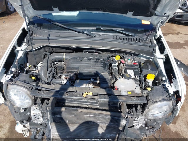 Продаж на аукціоні авто 2023 Jeep Renegade Latitude 4x4, vin: ZACNJDB18PPP41126, номер лоту: 45063400