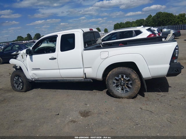 Продаж на аукціоні авто 2011 Toyota Tacoma Base V6, vin: 5TFUU4EN0BX017778, номер лоту: 45063405