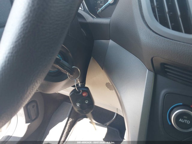 1FMCU9GD9JUC54424 Ford ESCAPE SE