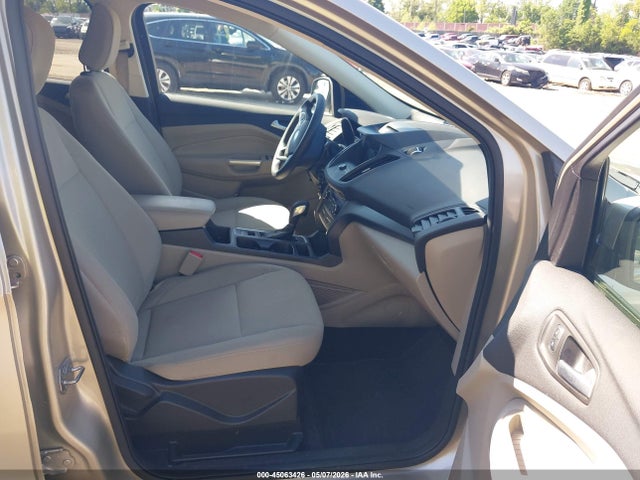1FMCU9GD9JUC54424 Ford ESCAPE SE