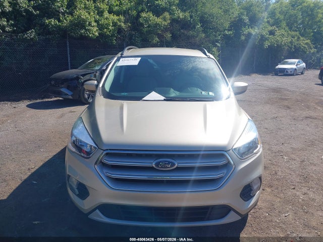 1FMCU9GD9JUC54424 Ford ESCAPE SE