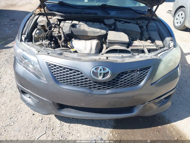 2010 Toyota Camry Se მანქანა იყიდება აუქციონზე, vin: 4T1BF3EK5AU045606, აუქციონის ნომერი: 45063437