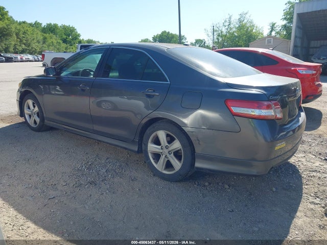 2010 Toyota Camry Se მანქანა იყიდება აუქციონზე, vin: 4T1BF3EK5AU045606, აუქციონის ნომერი: 45063437