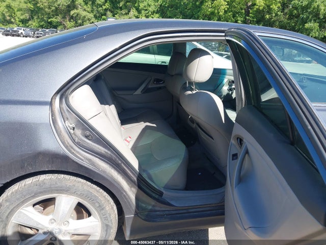 2010 Toyota Camry Se მანქანა იყიდება აუქციონზე, vin: 4T1BF3EK5AU045606, აუქციონის ნომერი: 45063437