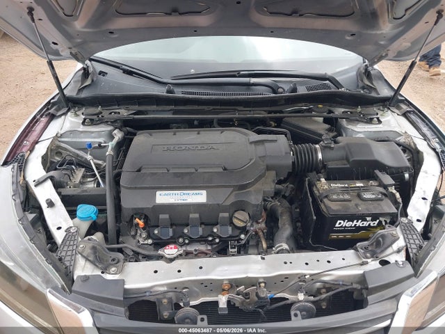 Продажа на аукционе авто 2015 Honda Accord Touring, vin: 1HGCR3F98FA027753, номер лота: 45063487