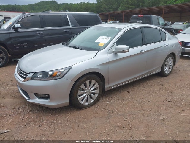 Продажа на аукционе авто 2015 Honda Accord Touring, vin: 1HGCR3F98FA027753, номер лота: 45063487