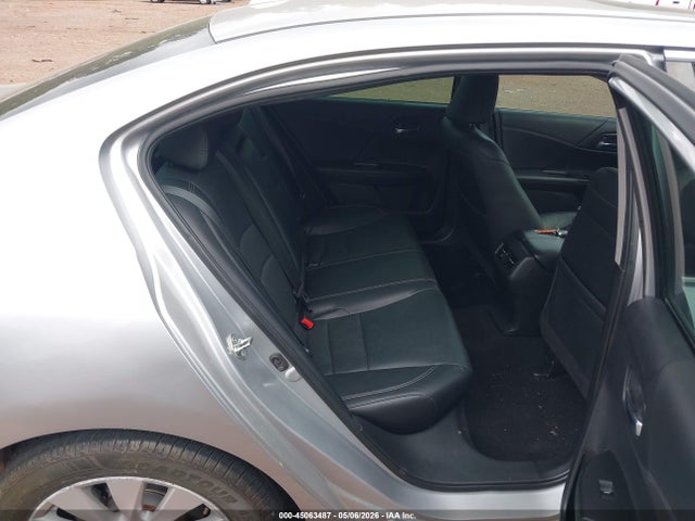 Продажа на аукционе авто 2015 Honda Accord Touring, vin: 1HGCR3F98FA027753, номер лота: 45063487