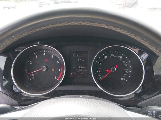 2016 Volkswagen Jetta 1.8t Sport მანქანა იყიდება აუქციონზე, vin: 3VWD17AJ3GM282797, აუქციონის ნომერი: 45063515