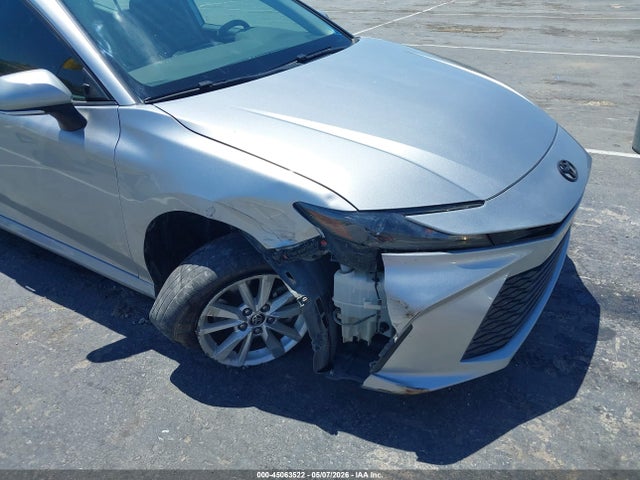 Toyota CAMRY LE 2025 4T1DAACK6SU570707 Image 6