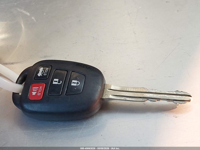 5YFBURHE7HP708491 Toyota COROLLA SE