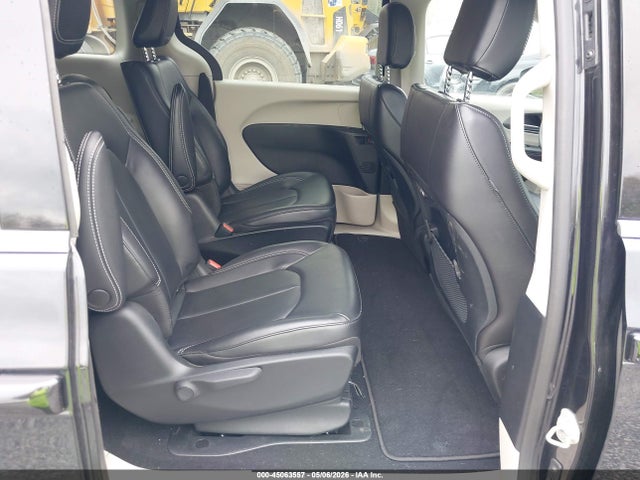 Продажа на аукционе авто 2023 Chrysler Pacifica Hybrid Touring L, vin: 2C4RC1L7XPR592455, номер лота: 45063557