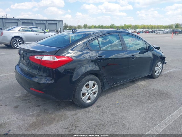 Продажа на аукционе авто 2015 Kia Forte Lx, vin: KNAFK4A63F5434808, номер лота: 45063595