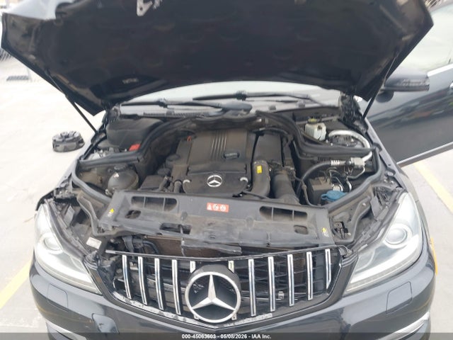 2012 Mercedes-benz C 250 Sport მანქანა იყიდება აუქციონზე, vin: WDDGF4HBXCR238860, აუქციონის ნომერი: 45063603
