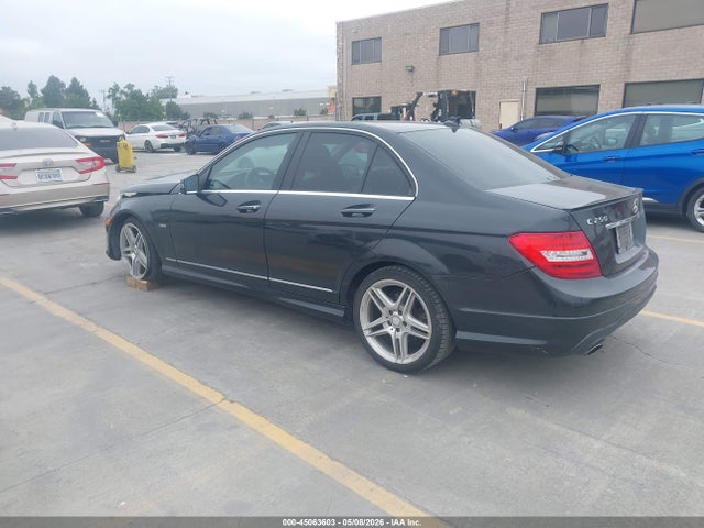 2012 Mercedes-benz C 250 Sport მანქანა იყიდება აუქციონზე, vin: WDDGF4HBXCR238860, აუქციონის ნომერი: 45063603